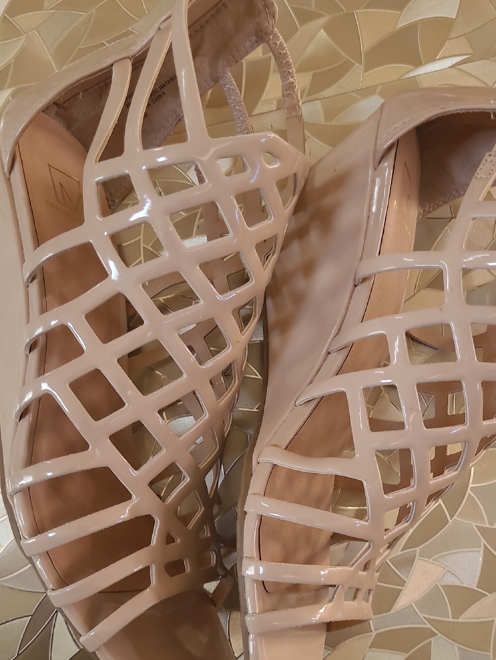 Nude Cage-Style Women’s Sandals - Patent Finish- New Never Worn